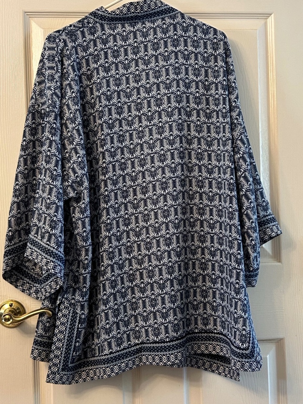 Max Studio Navy and White Kimono, size XL - Picture 2 of 6
